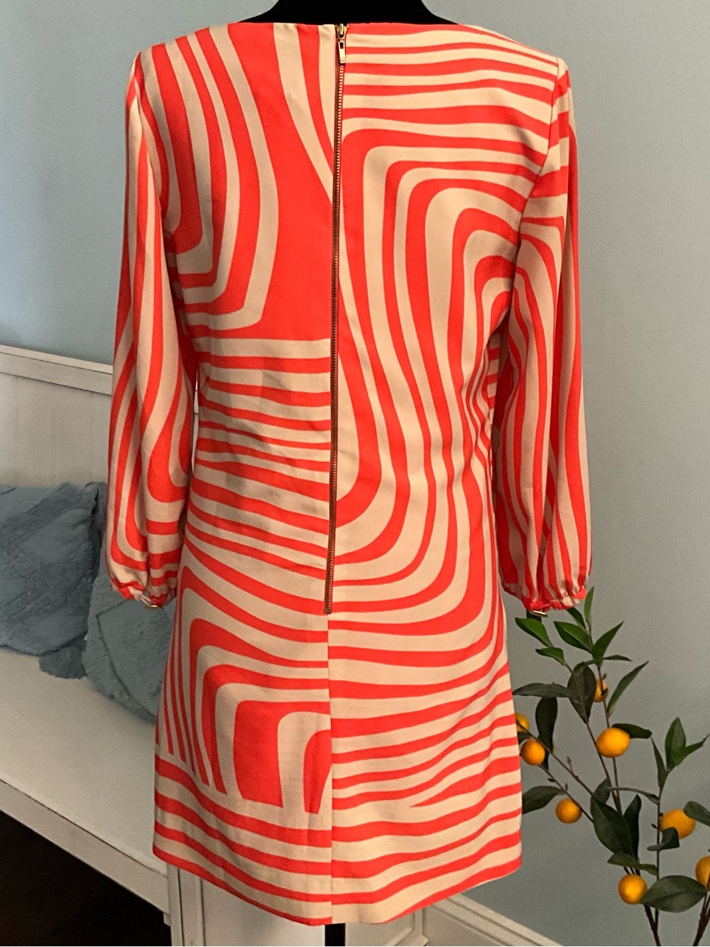 Size 6 Date Dress Tahari Orange Cream Long-Sleeve Mini Dress Work Dress - Picture 5 of 15